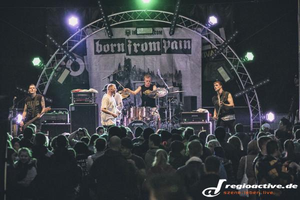 Überraschung - Fotos: Born From Pain live beim Soundgarden Festival 2014 