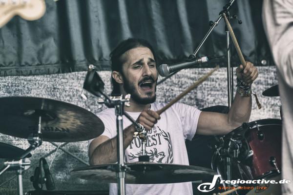 Oberkörperfrei - Fotos: Gembala live beim Soundgarden Festival 2014 